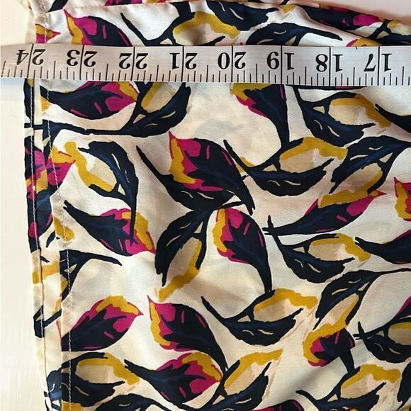 Banana Republic Cream Print Pattern Sleeveless Blouse Size XS - Picture 8 of 8